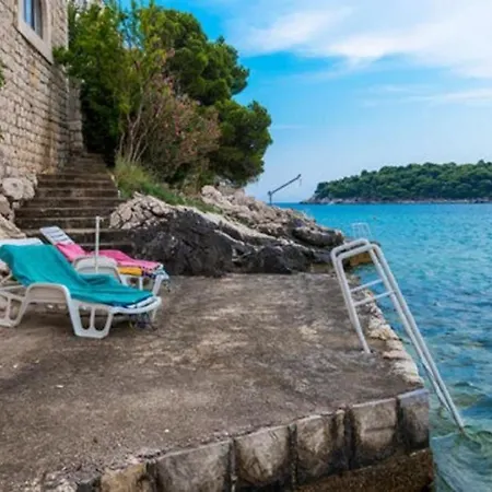 Gverovic-twin With External Bathroom 1 And Sea View * Zaton (Dubrovnik-Neretva)